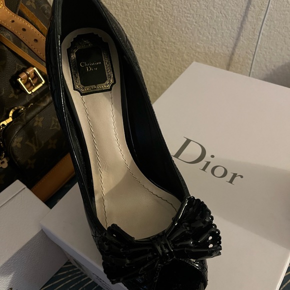 Dior Lace Cannage Pump - Picture 8 of 8